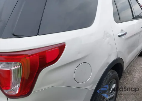 2017 Ford Explorer Limited z USA, uszkodzony, nr VIN 1FM5K7F85HGC26989